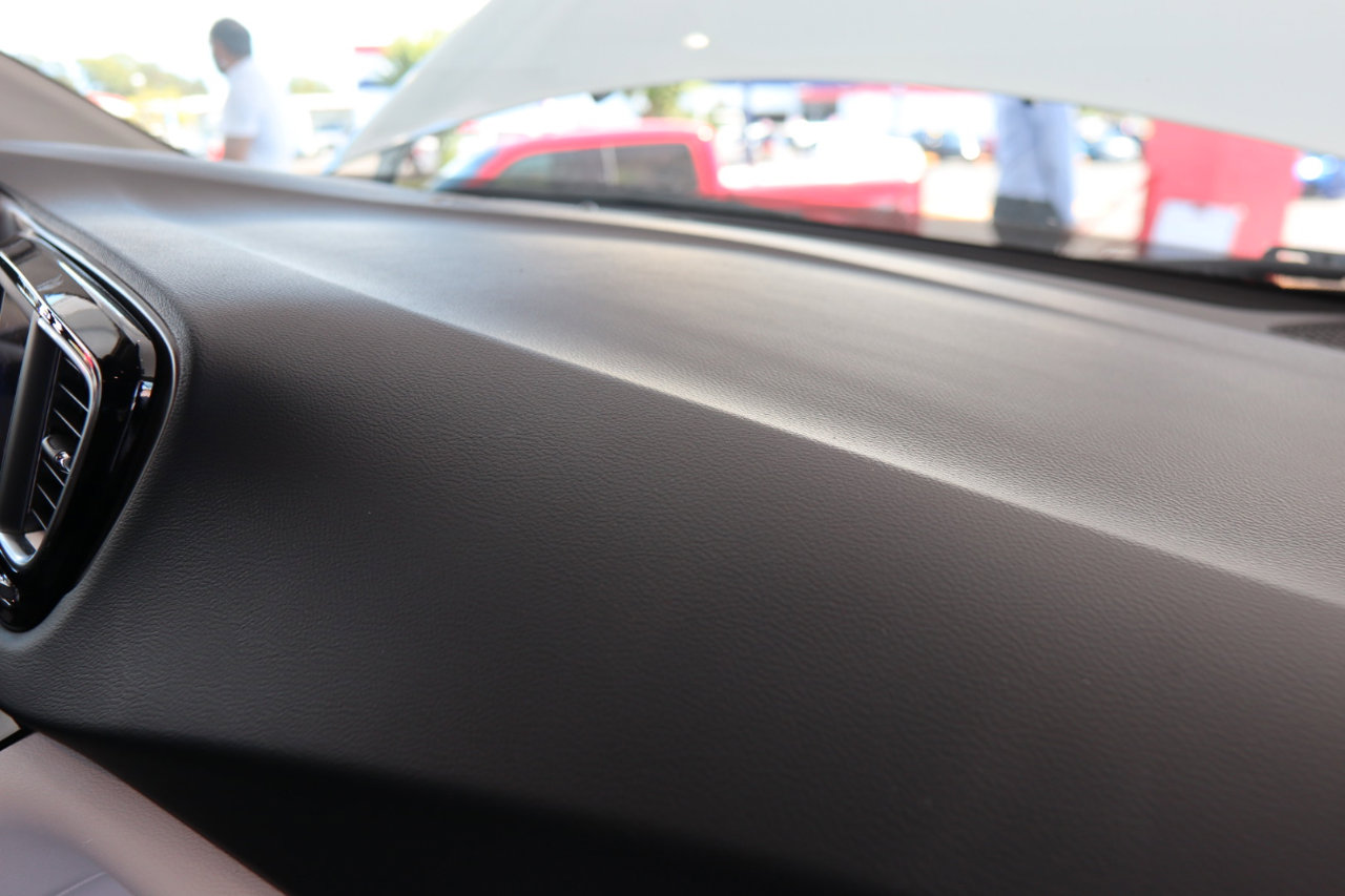 Used 2021 Chrysler Voyager Lxi image 35