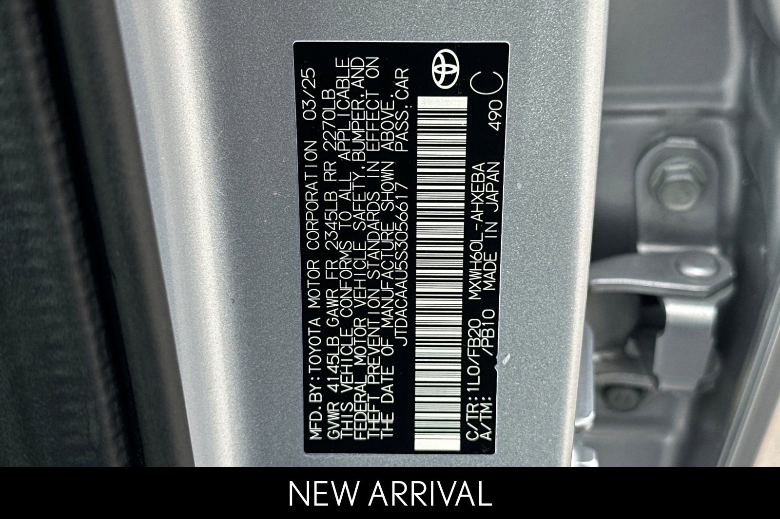 Used 2025 Toyota Prius LE image 33