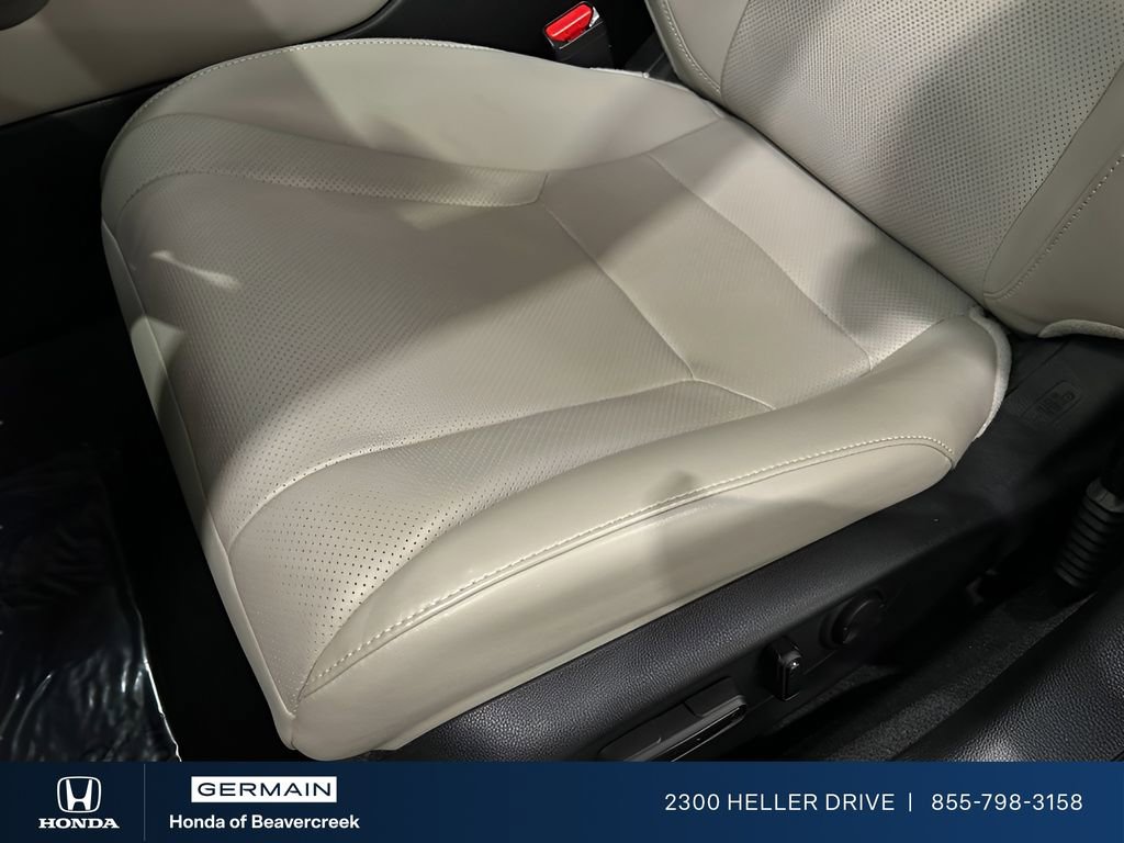 Used 2023 Honda Accord Touring image 24