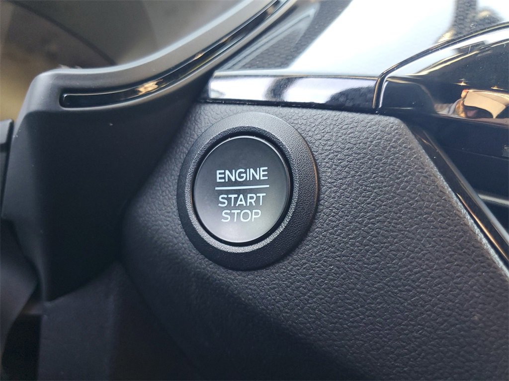 Used 2023 Ford Escape ST-Line image 25