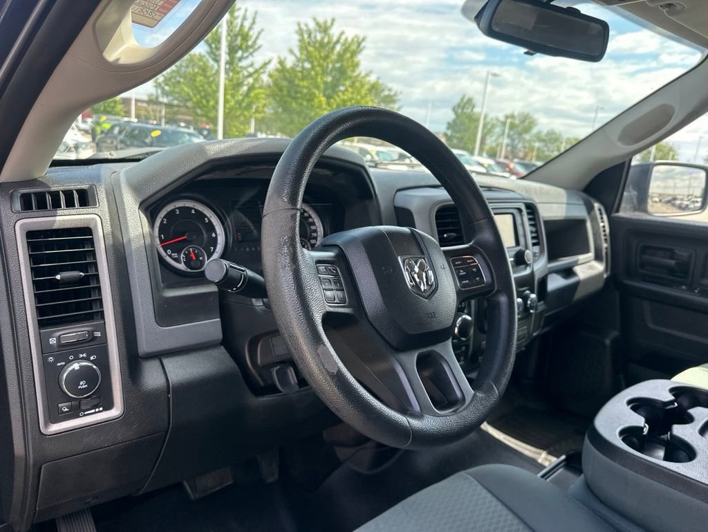 Used 2015 RAM 1500 Express AWD/4WD image 17
