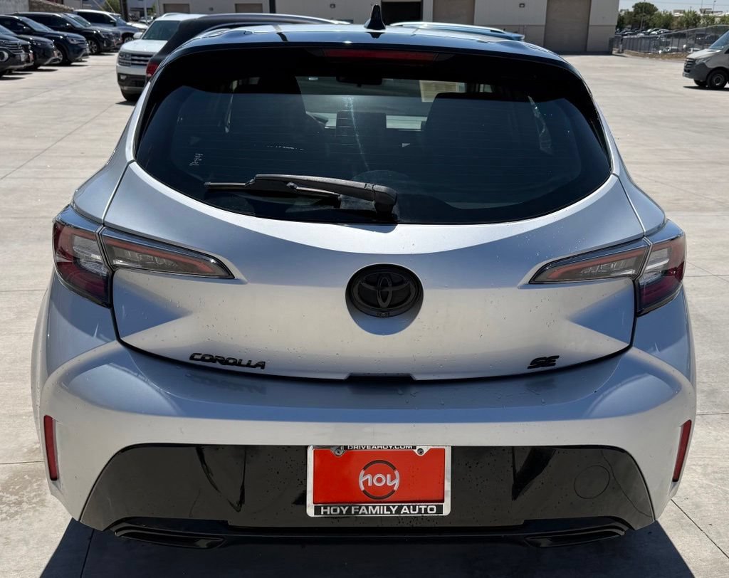 Used 2022 Toyota Corolla SE FWD image 8