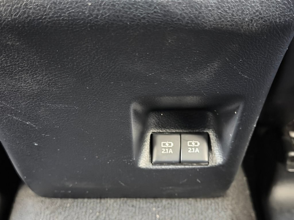 Used 2020 Toyota 4Runner Limited AWD/4WD image 27
