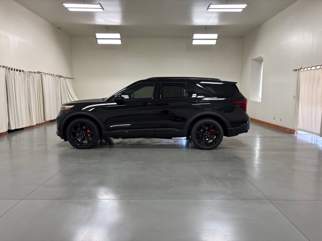 Used 2022 Ford Explorer ST w/ Equipment Group 401A AWD/4WD image 5