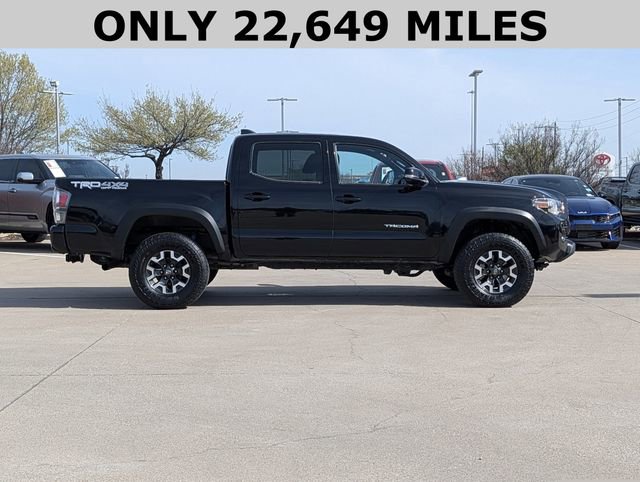 Used 2023 Toyota Tacoma TRD Off-Road w/ Technology Package AWD/4WD image 4