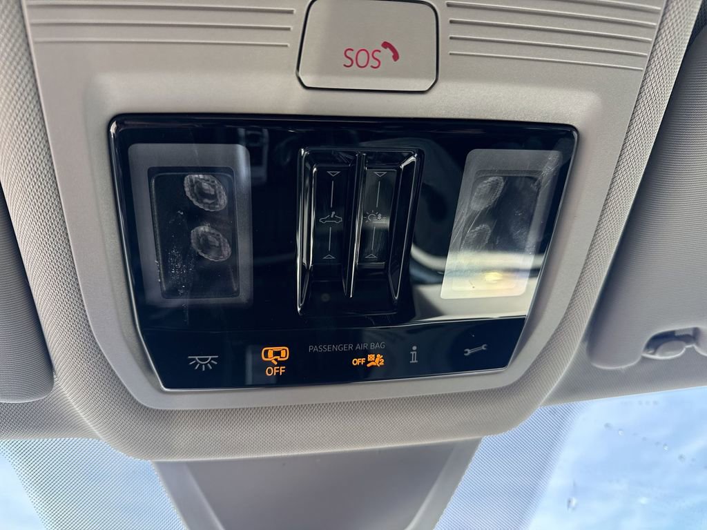 Certified 2024 Volkswagen Atlas Peak Edition SEL image 39