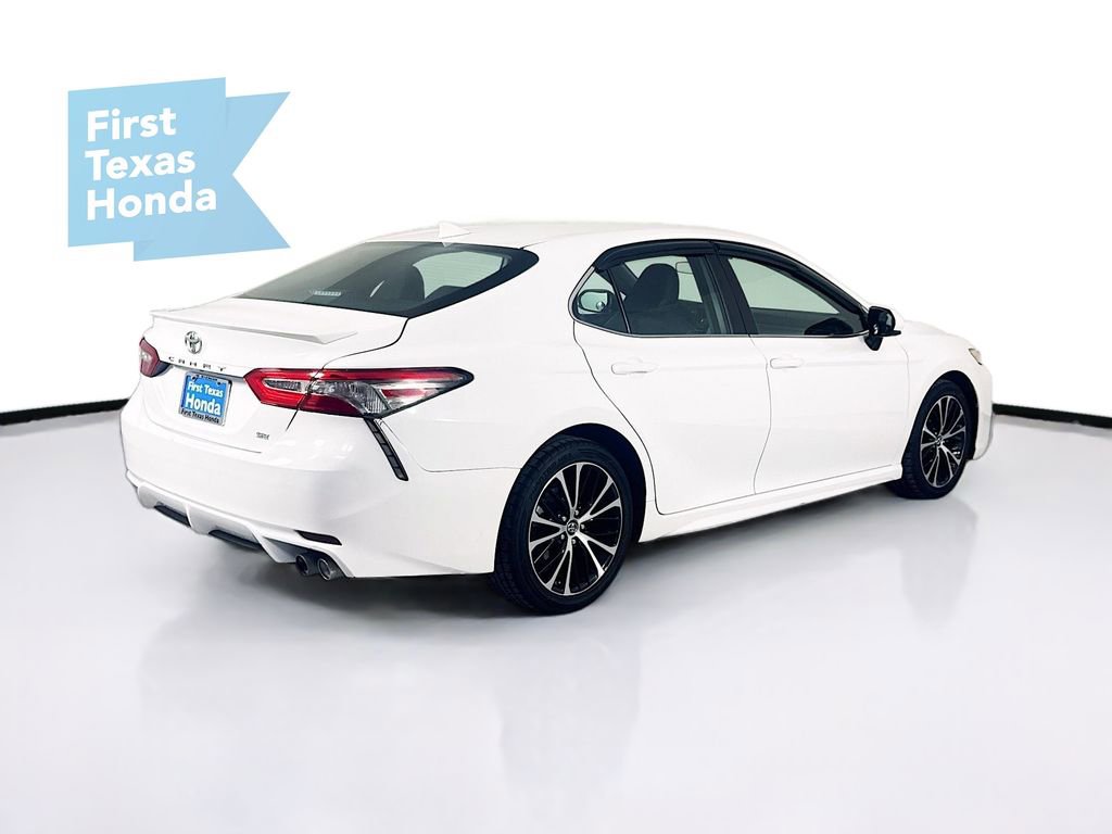 Used 2019 Toyota Camry SE image 7