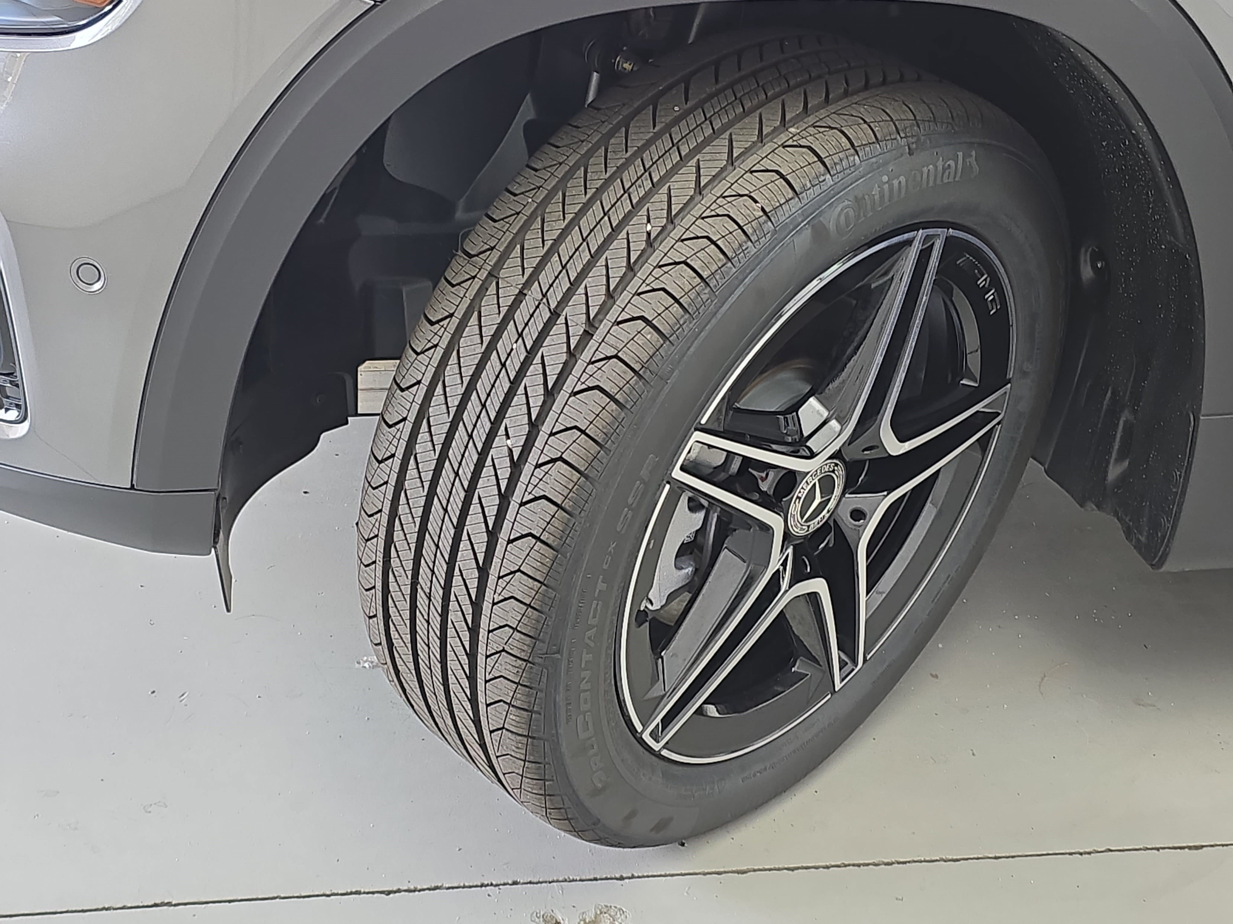 New 2026 Mercedes-Benz GLB 250 image 32