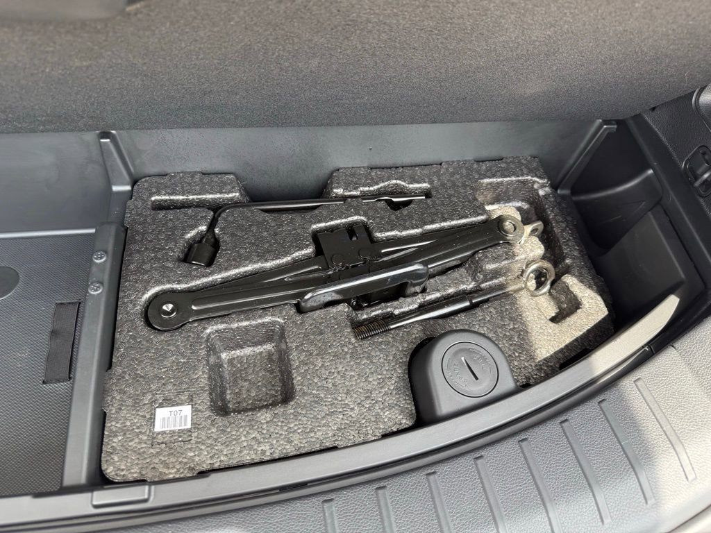 Used 2019 Hyundai Santa Fe XL image 30