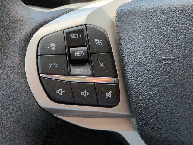 New 2026 Ford Explorer Active RWD image 28