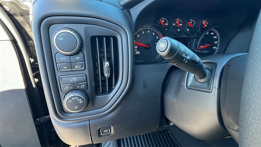 New 2026 Chevrolet Silverado 1500 Custom image 20