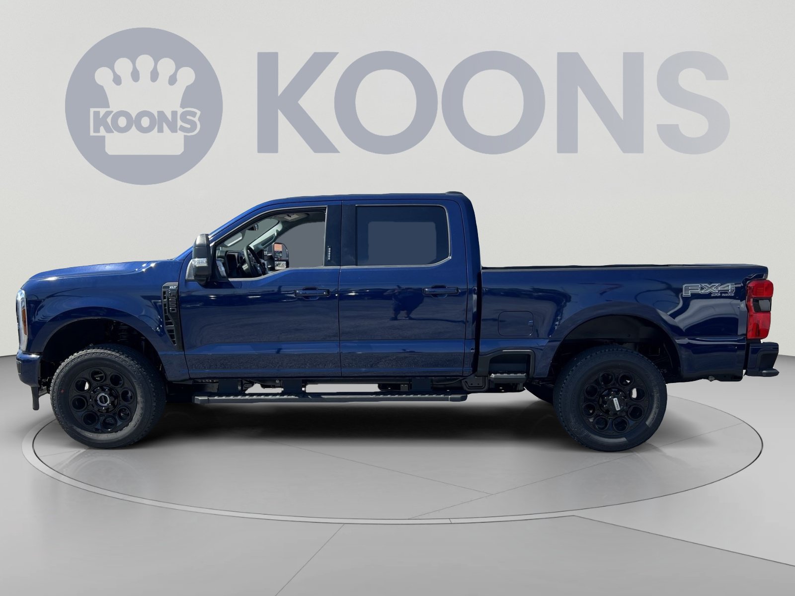 New 2027 Ford F250 XLT w/ XLT Premium Package AWD/4WD image 2