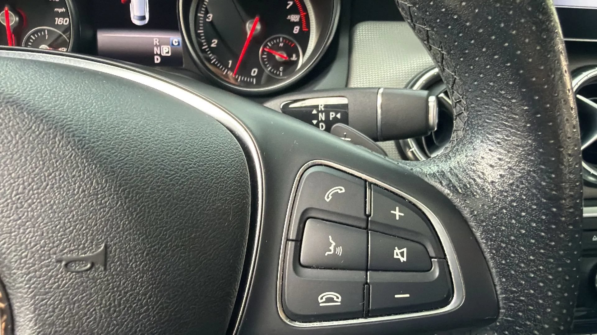 Used 2019 Mercedes-Benz CLA 250 4MATIC image 25