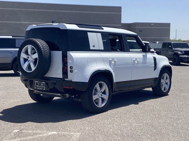 Used 2024 Land Rover Defender 110 X-Dynamic SE image 18