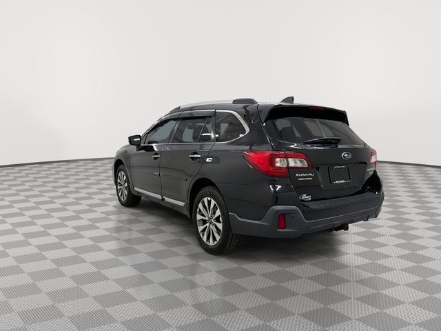 Used 2018 Subaru Outback 3.6R Touring image 8