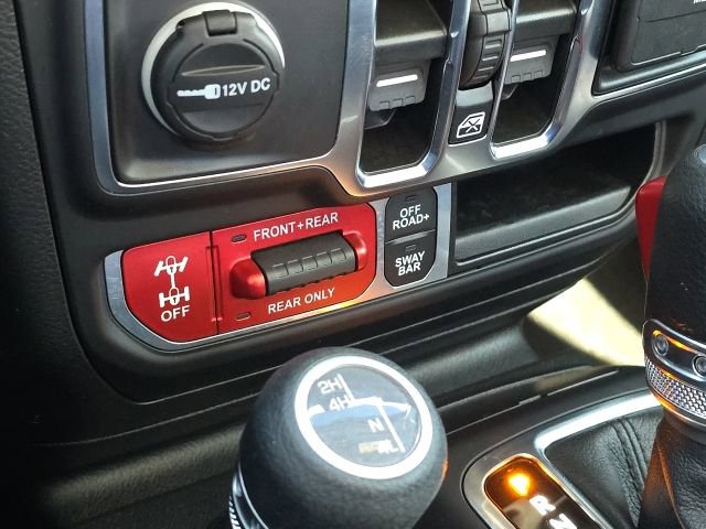 Used 2023 Jeep Gladiator Rubicon w/ LED Lighting Group AWD/4WD image 33