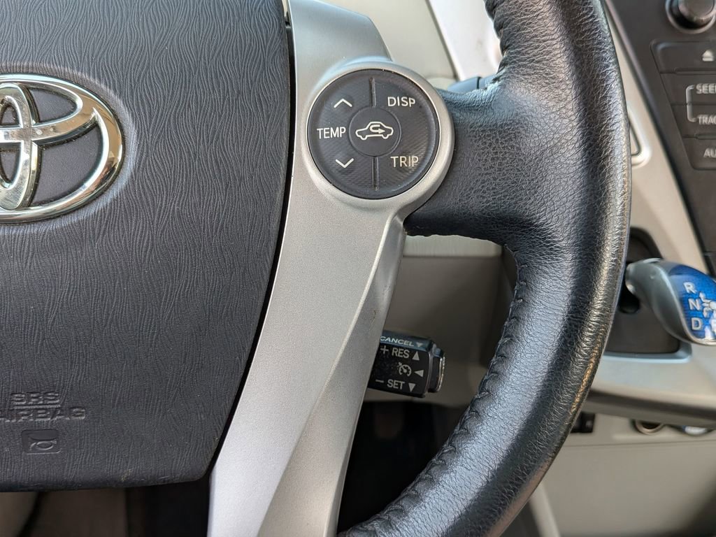 Used 2013 Toyota Prius V Five FWD image 21