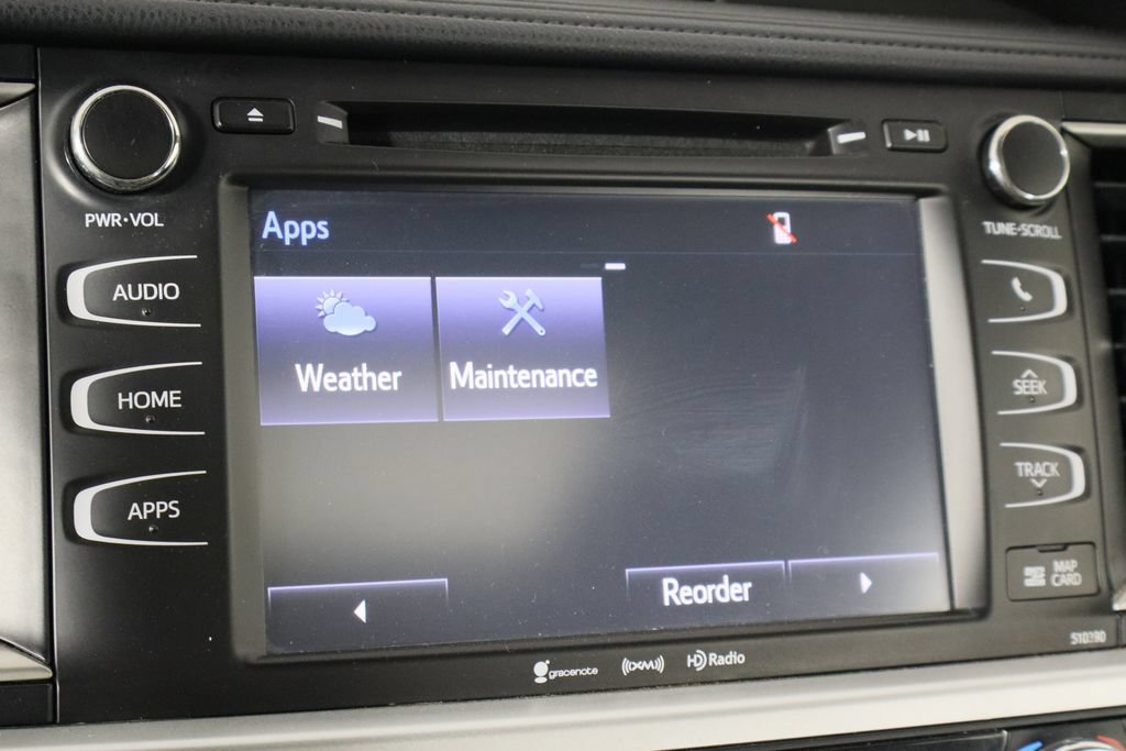 Used 2019 Toyota Highlander XLE AWD/4WD image 38