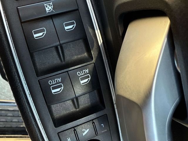 Used 2024 RAM 2500 Rebel AWD/4WD image 18