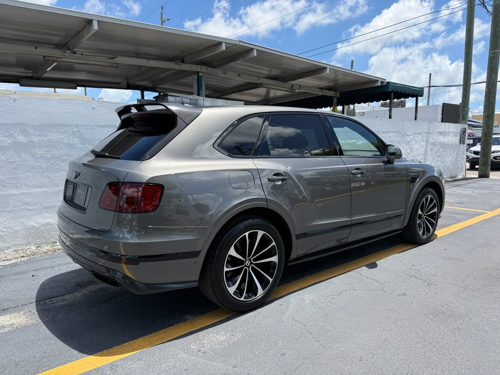 Used 2018 Bentley Bentayga AWD/4WD image 5