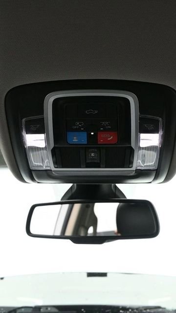 Used 2024 RAM 2500 Laramie image 24