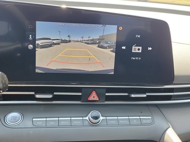 Used 2023 Hyundai Elantra SEL w/ Convenience Package FWD image 12