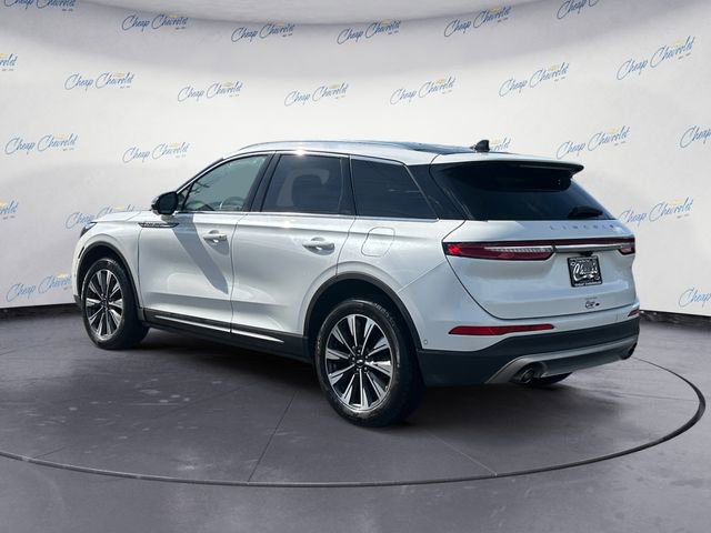Used 2020 Lincoln Corsair Reserve image 3