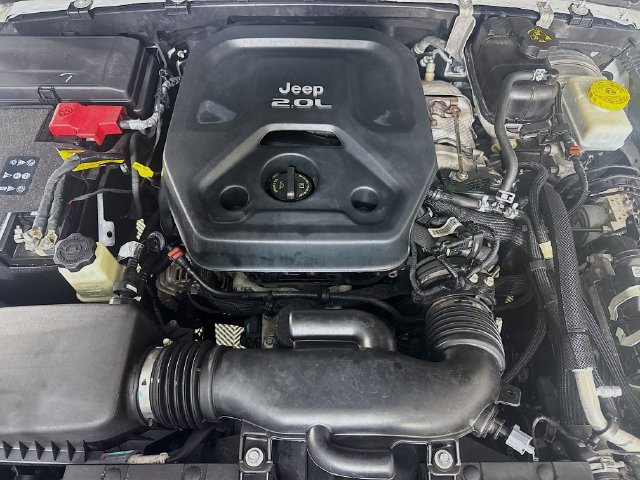 Used 2022 Jeep Wrangler Unlimited Sport AWD/4WD image 38