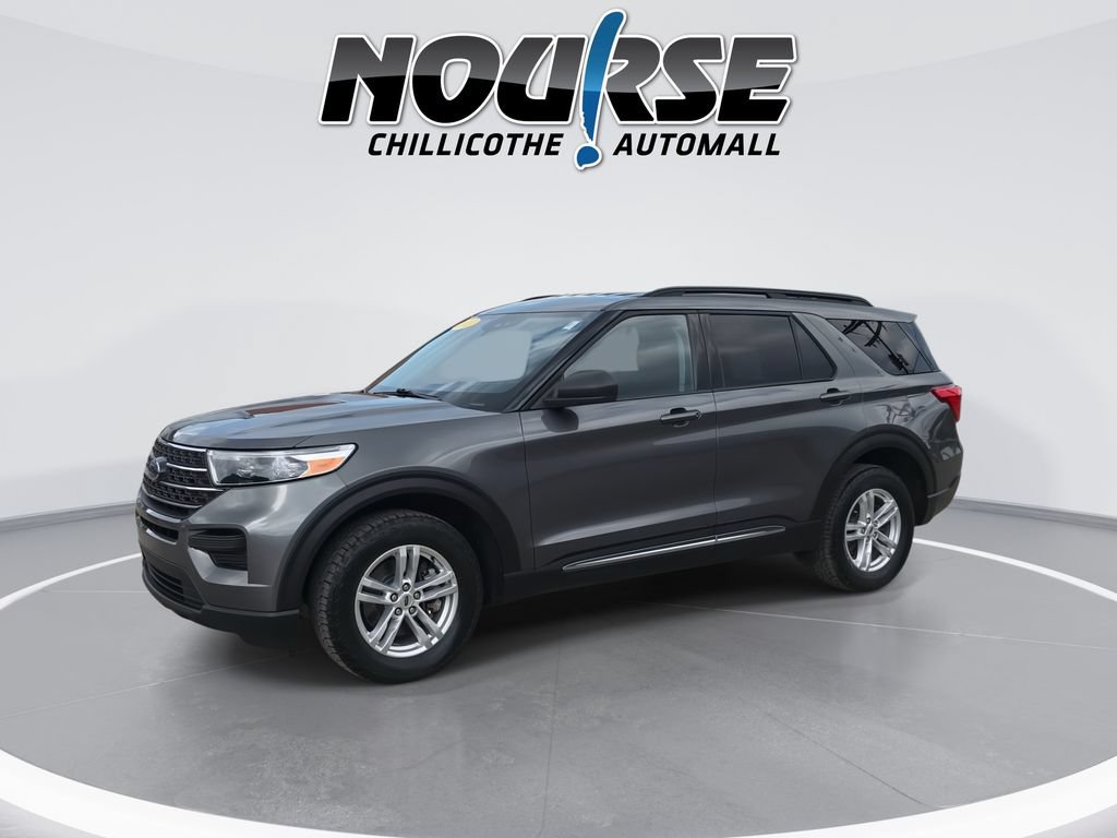 Used 2023 Ford Explorer XLT AWD/4WD image 4