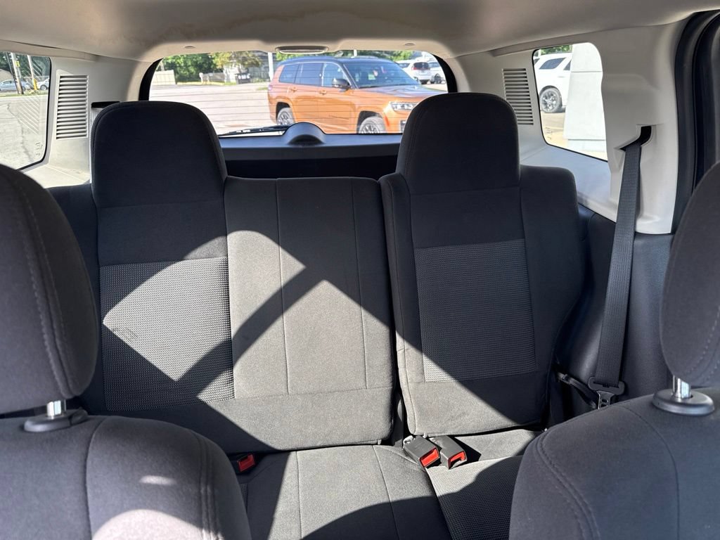 Used 2014 Jeep Patriot Latitude AWD/4WD image 35