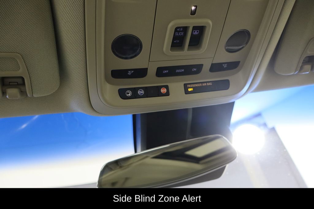 Used 2017 Cadillac XTS Luxury w/ Driver Awareness Package image 23