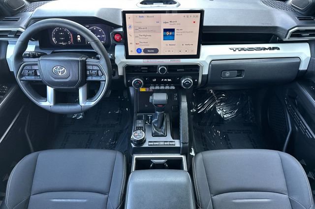 Certified 2024 Toyota Tacoma TRD Off-Road w/ TRD Off Road Upgrade Package AWD/4WD image 17