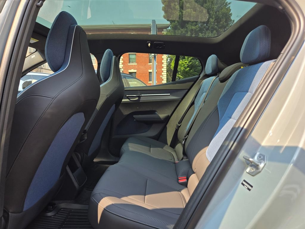 Certified 2025 Volvo EX30 Plus w/ Protection Package Premier AWD/4WD image 16