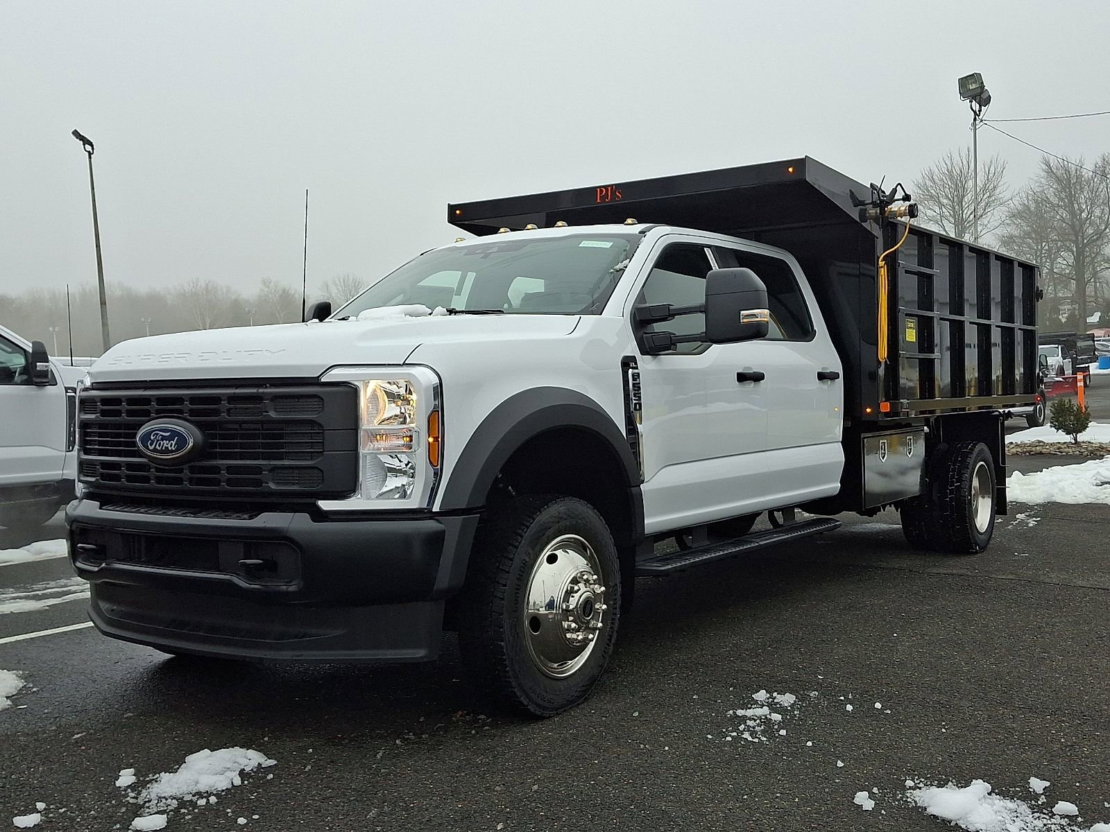 New 2025 Ford F550 XL image 3
