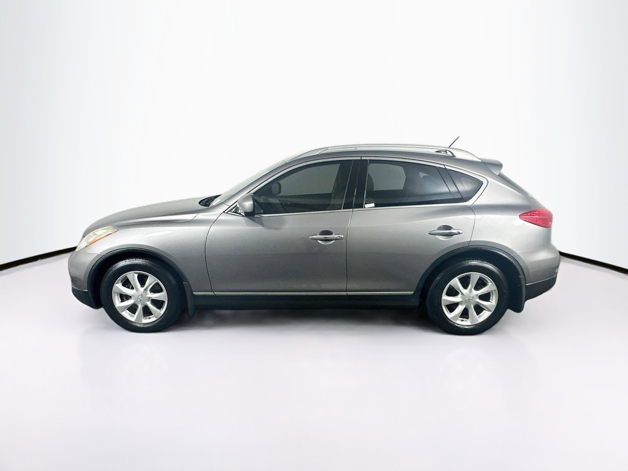 Used 2010 INFINITI EX35 Journey AWD/4WD image 4
