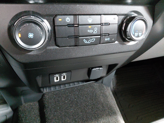 Used 2020 Ford F150 XLT AWD/4WD image 25