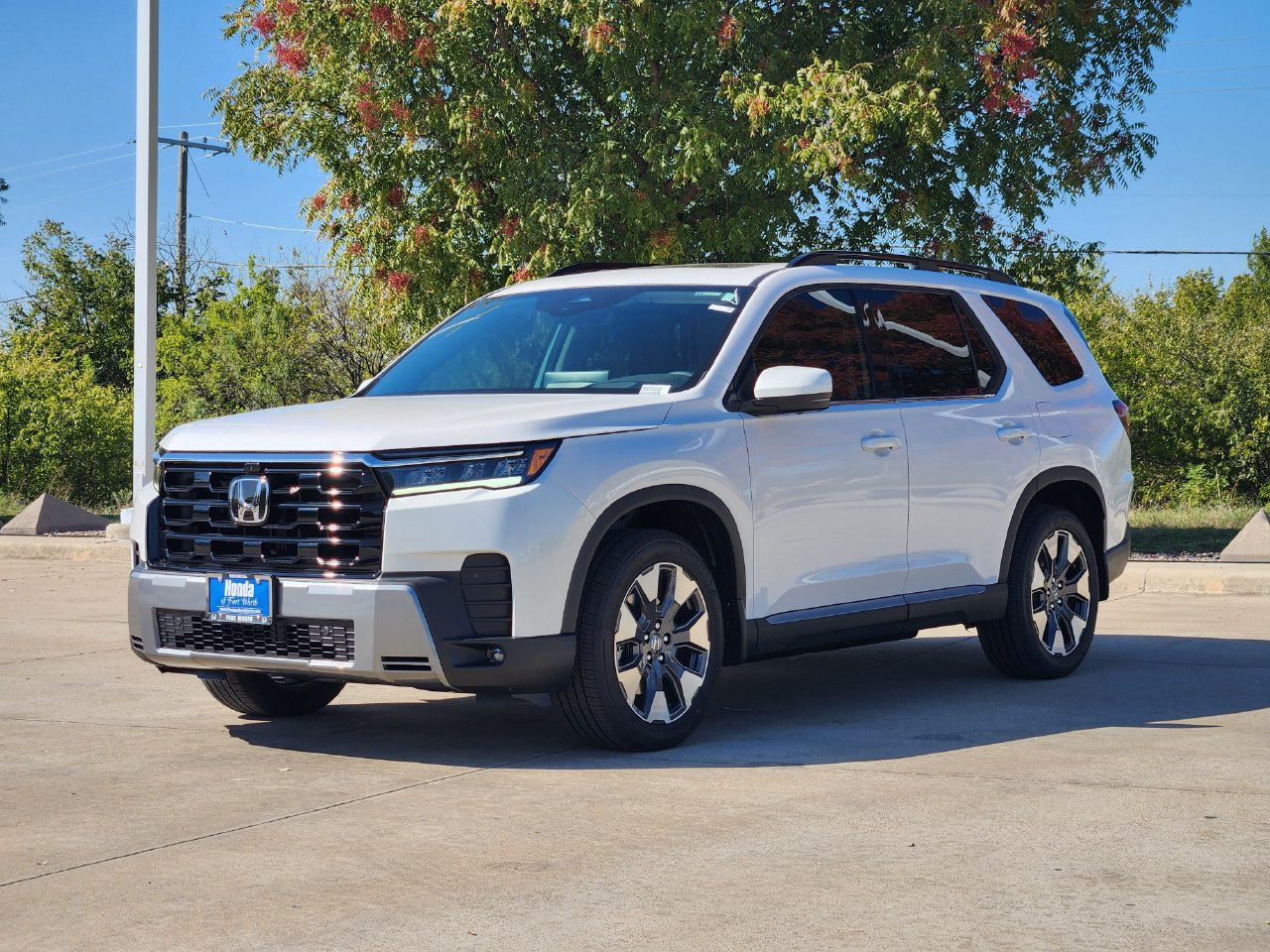 New 2026 Honda Pilot Elite image 2
