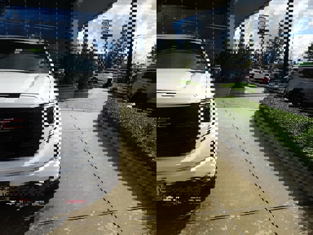 New 2026 GMC Sierra 1500 Elevation image 32