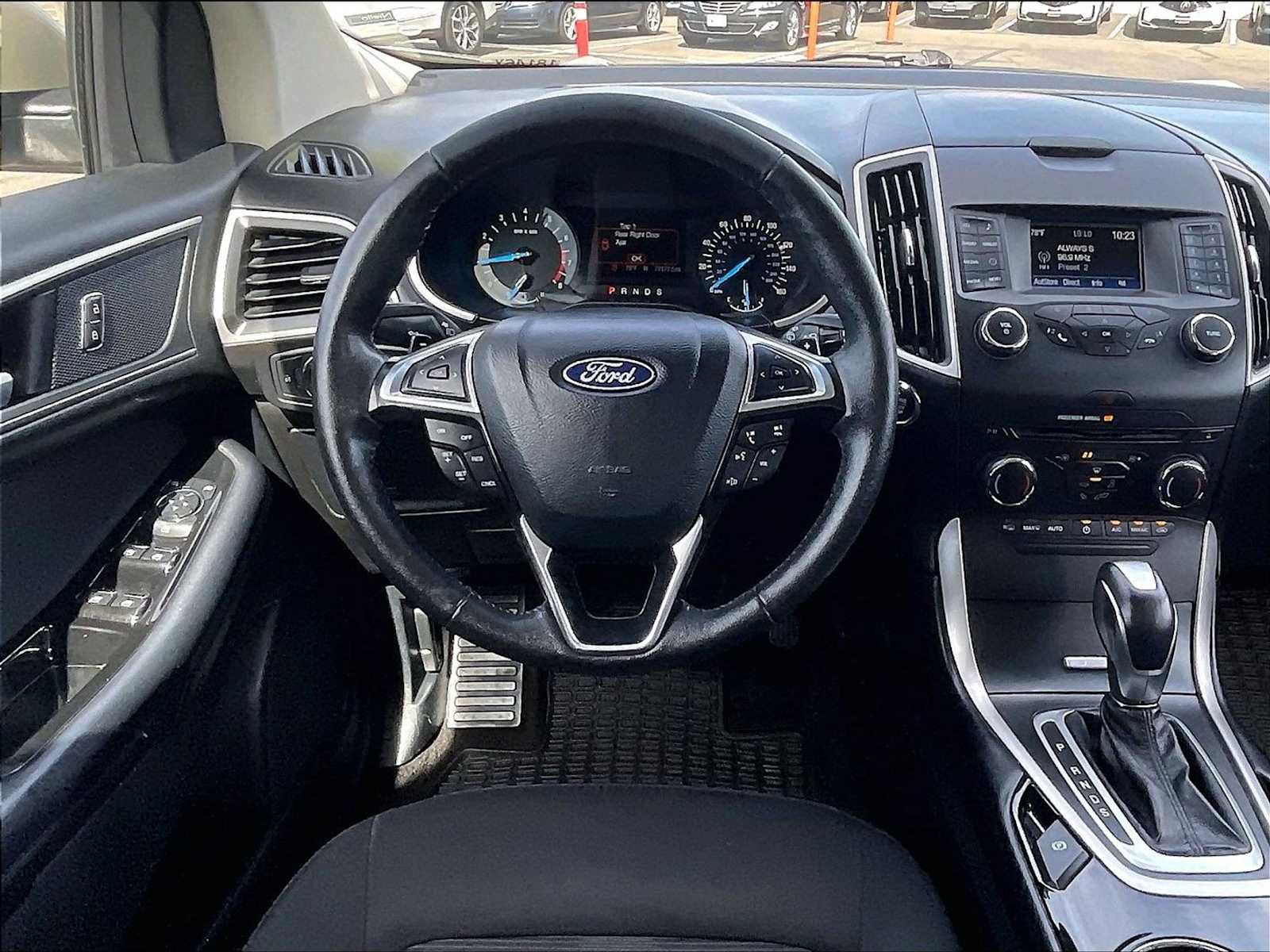 Used 2018 Ford Edge SEL FWD image 8