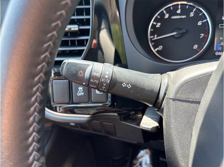 Used 2020 Mitsubishi Outlander SE FWD image 30