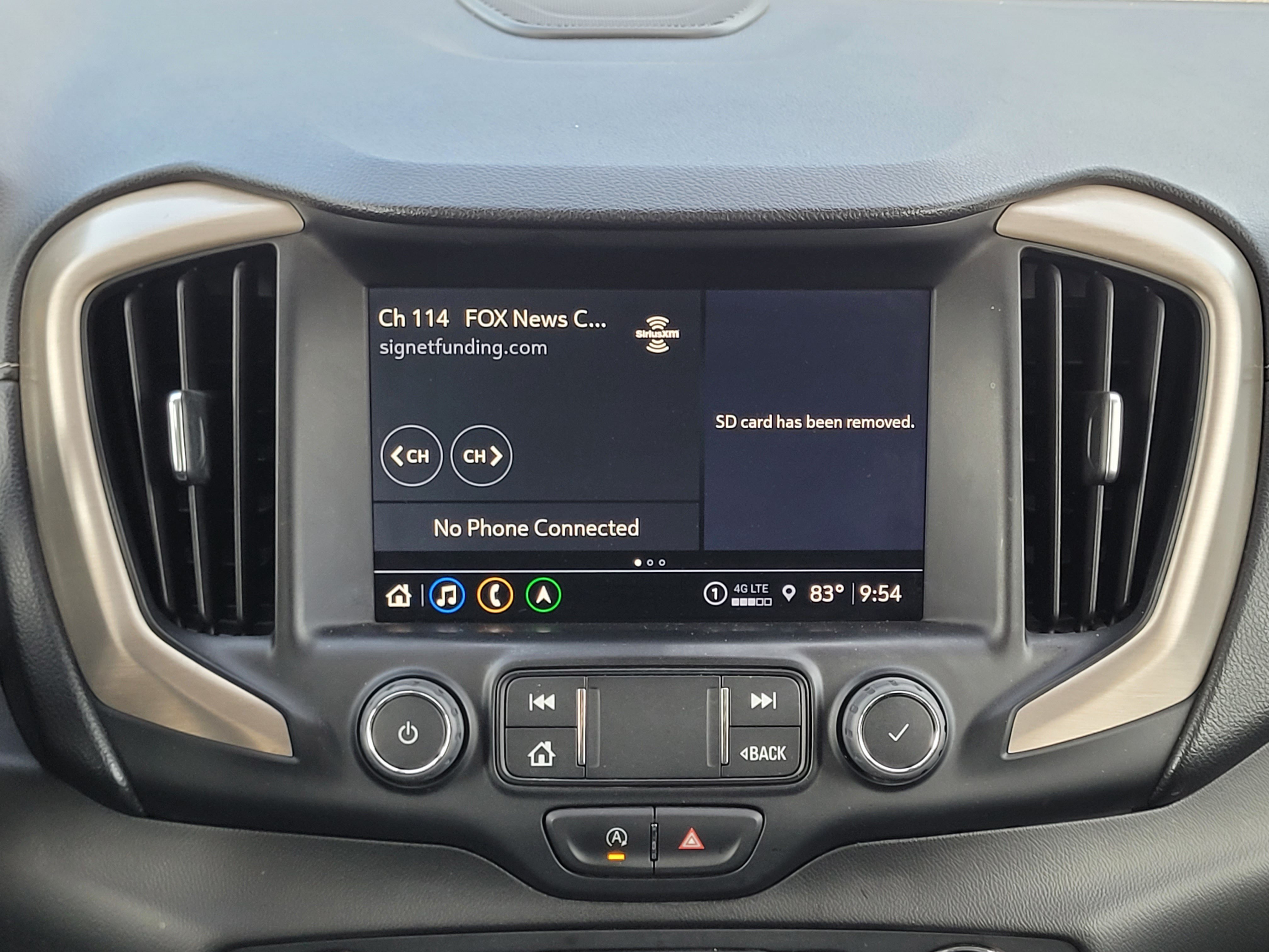 Used 2022 GMC Terrain Denali w/ Denali Premium Package AWD/4WD image 15