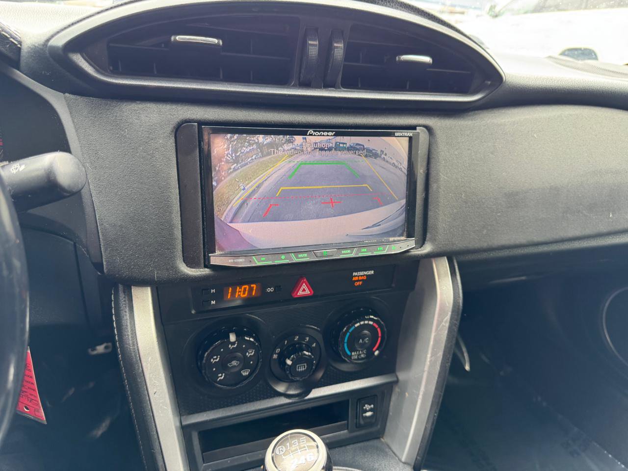 Used 2017 Toyota 86 image 19