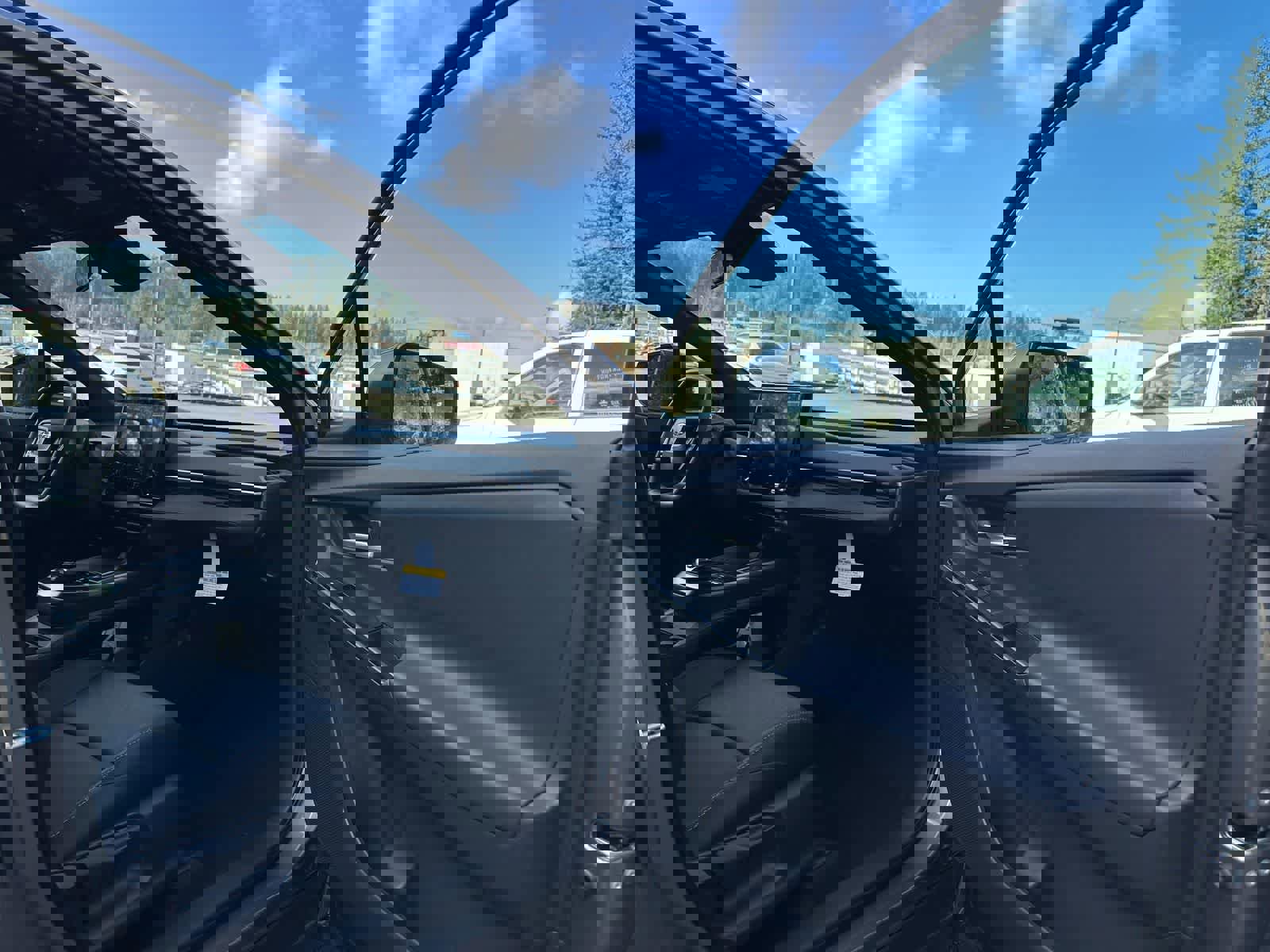 New 2026 Subaru Solterra Premium image 16