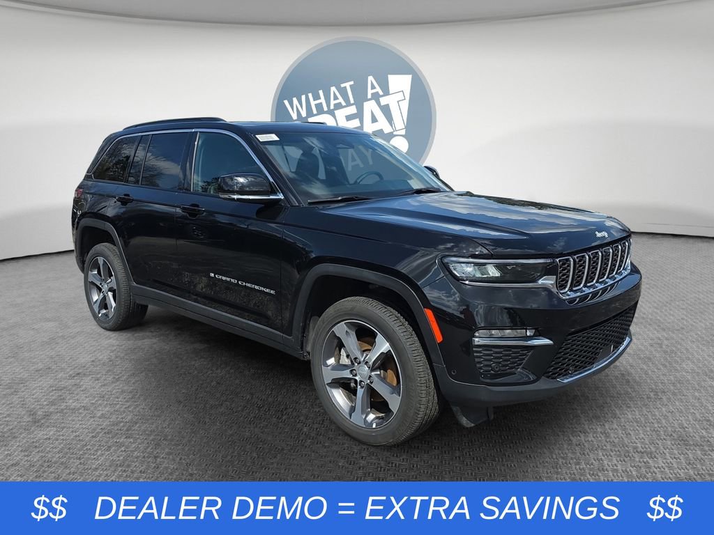 New 2025 Jeep Grand Cherokee Limited w/ Luxury Tech Group II AWD/4WD image 1