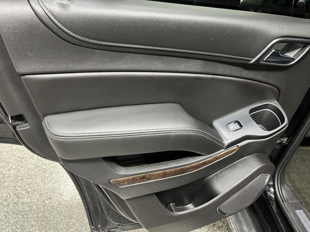 Used 2018 Chevrolet Tahoe LT w/ Luxury Package image 23