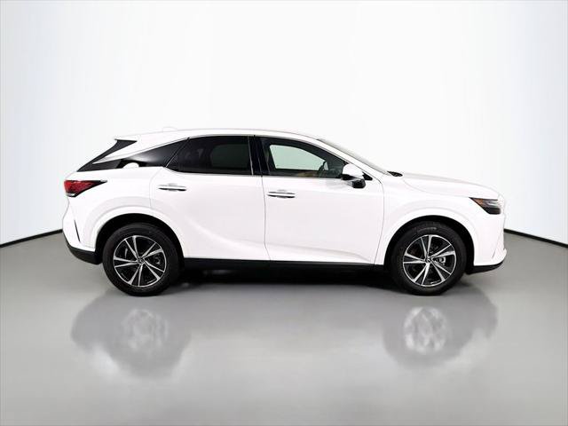 Certified 2025 Lexus RX 350 FWD w/ Technology Package image 4