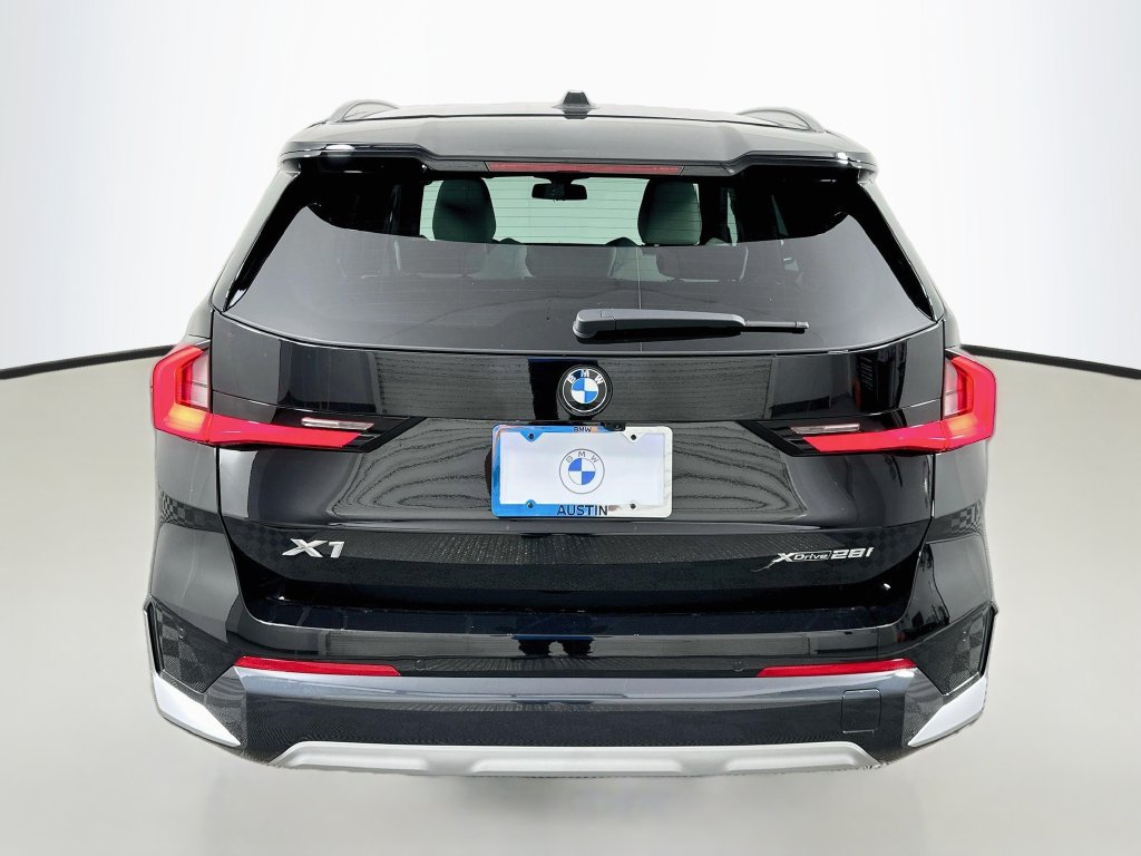 New 2027 BMW X1 xDrive28i w/ Technology Package AWD/4WD image 6