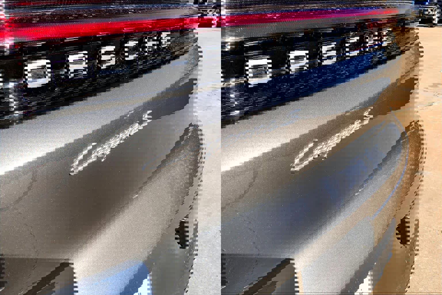 Used 2024 Porsche Cayenne S image 30