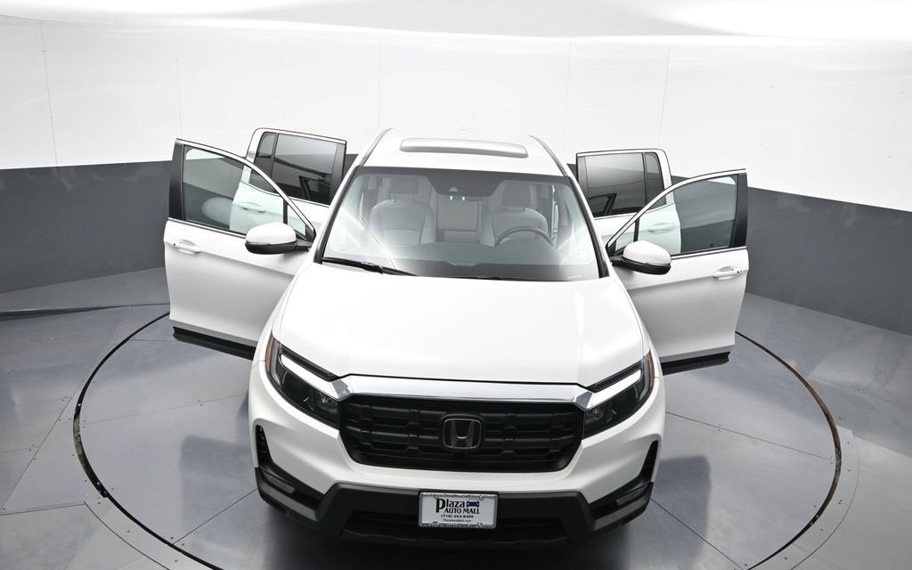 Certified 2025 Honda Ridgeline RTL image 46