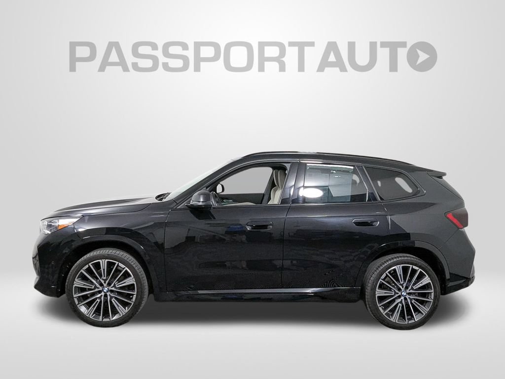 Used 2025 BMW X1 xDrive28i w/ Technology Package AWD/4WD image 2
